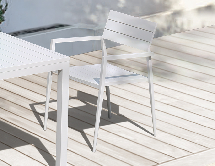 Tulip Outdoor Chair White No Cushion