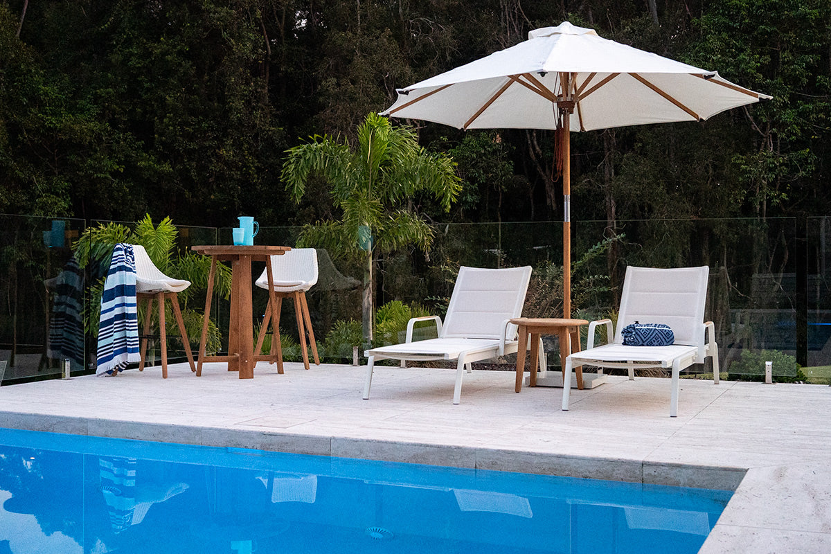 Magnolia Outdoor Sunlounger