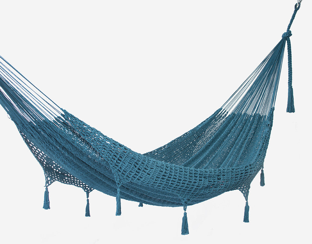 Outdoor undercover cotton Mayan Legacy hammock with hand crocheted tassels Queen Size Bondi