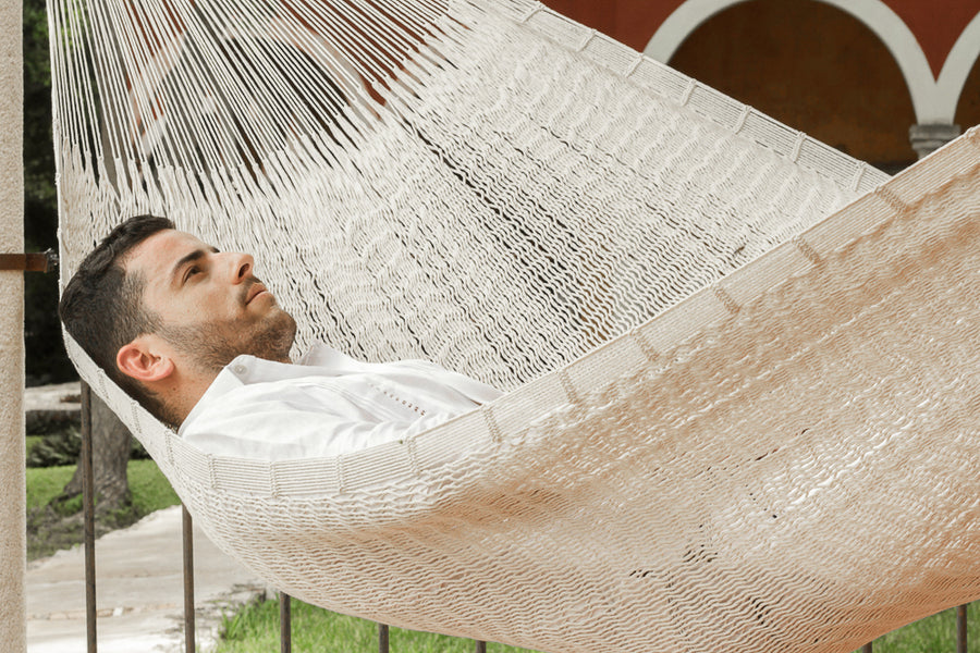 Outdoor undercover cotton Mayan Legacy hammock Family size Marble